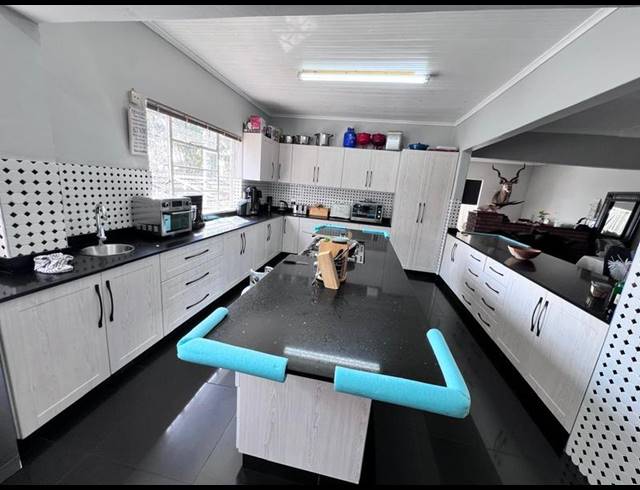 BUSINESS FOR SALE IN ASHBURTON